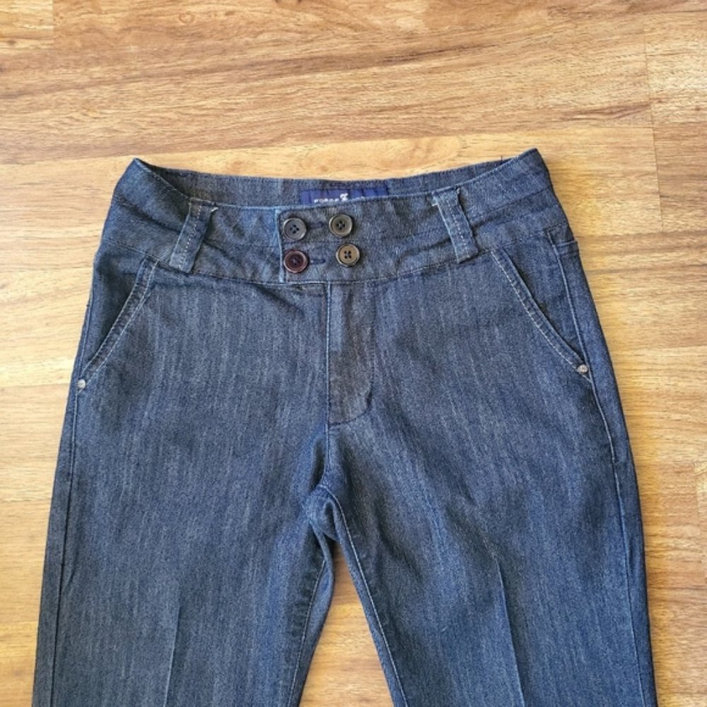 Classic Blue Women's Jeans - Picture 2 of 9